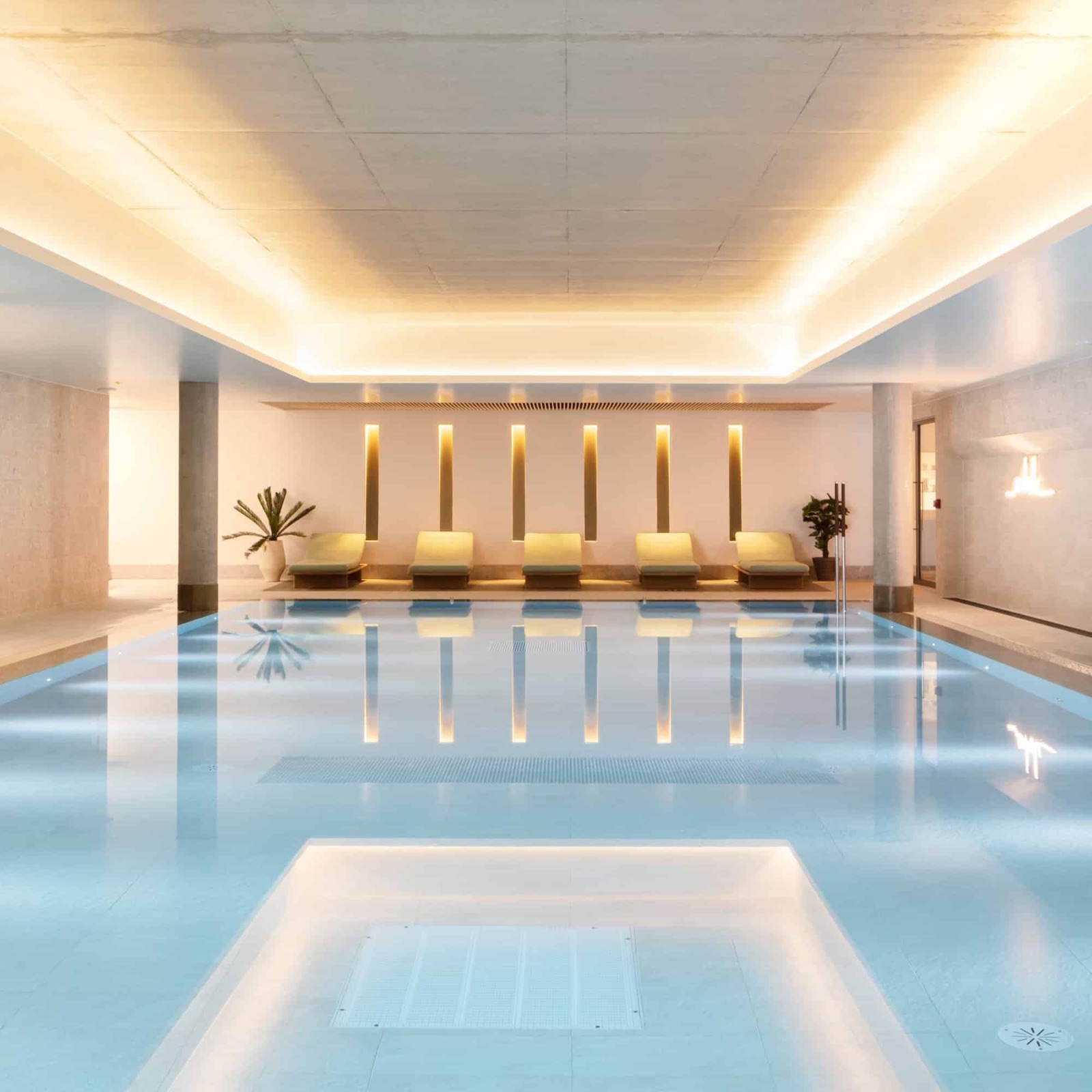 Residents' pool and spa