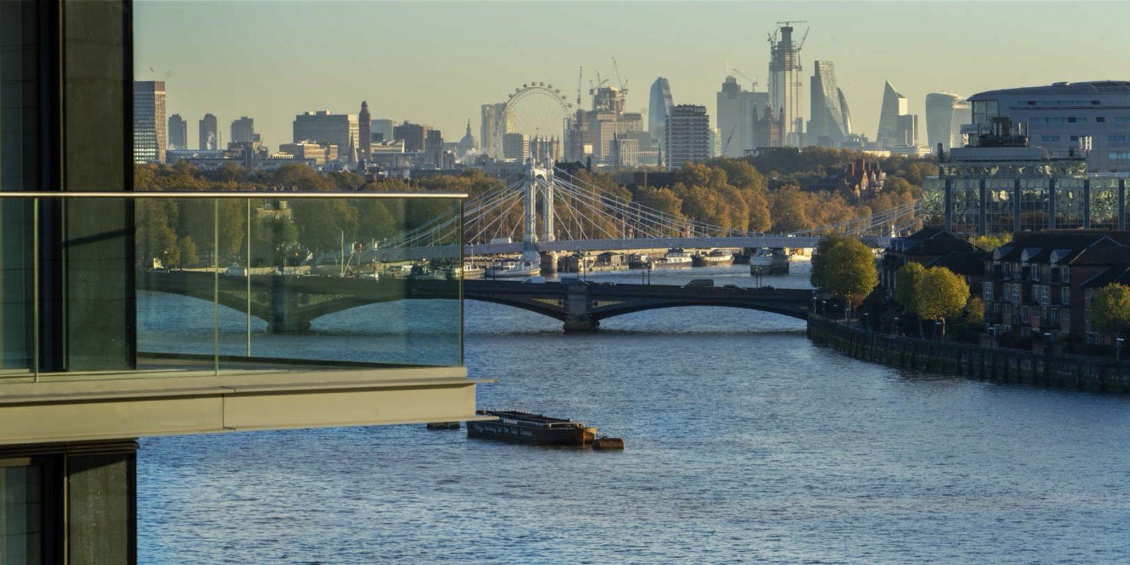 River view towards Albert Bridge