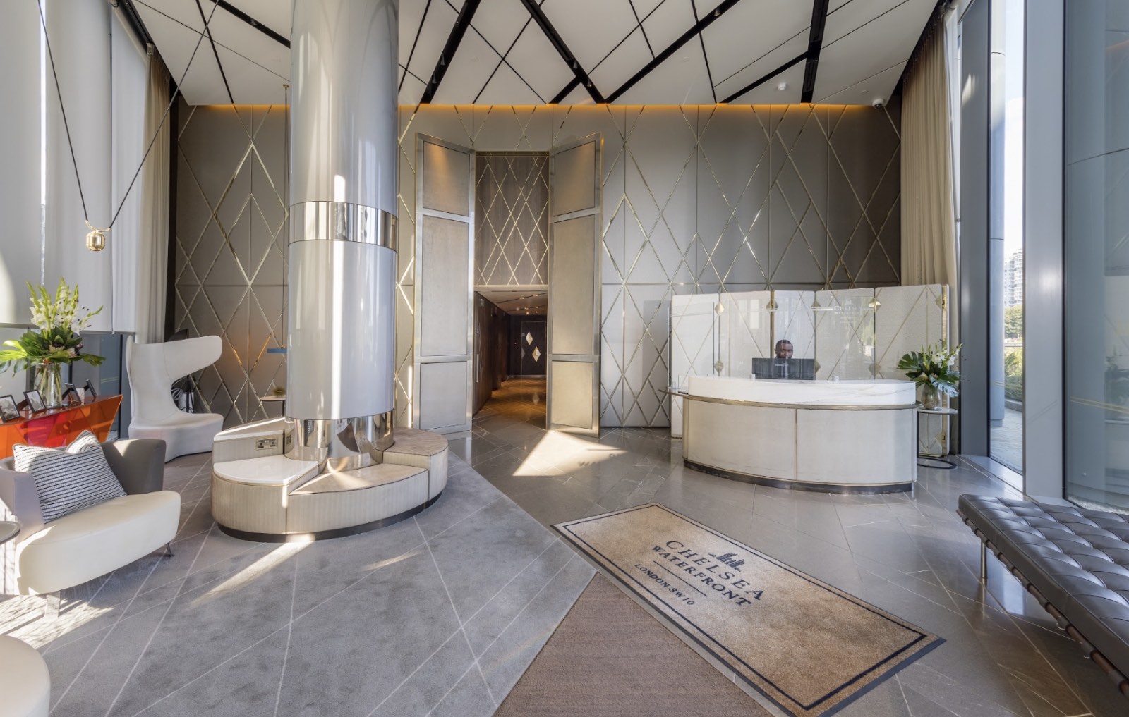 Concierge lobby
